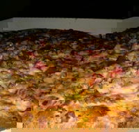 Drooley's Pizza Lounge - Yarra Valley Accommodation