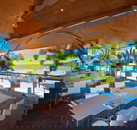 Tides Restaurant and Bar - Yarra Valley Accommodation