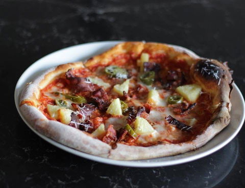 Neighbourhood Pizza - Yarra Valley Accommodation 0