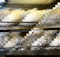 Thang Loi Victoria Cake Shop - Yarra Valley Accommodation