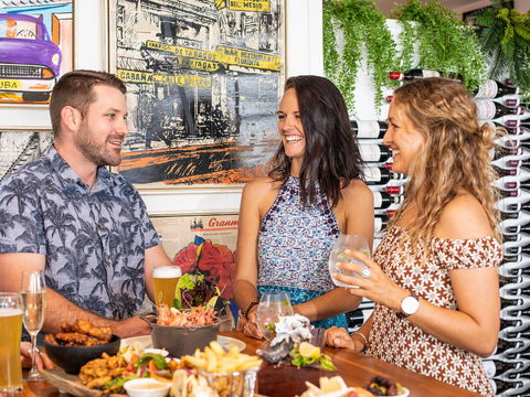 The Garden Bar Bistro - Yarra Valley Accommodation 1