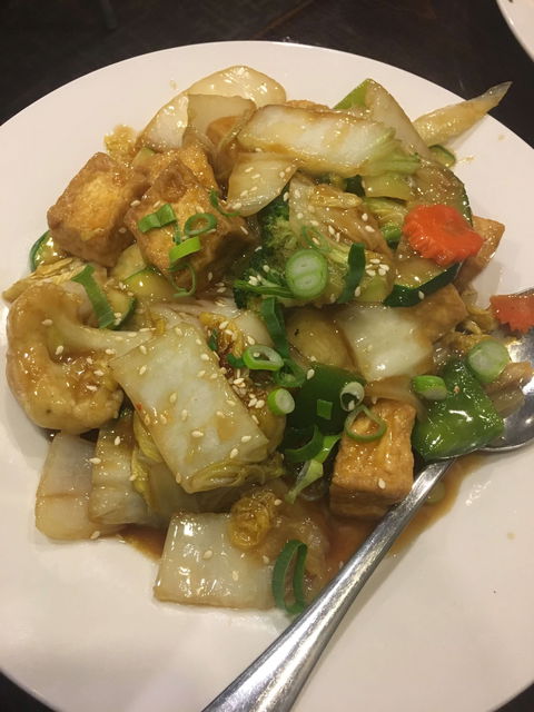 Mr Deng's Chinese Restaurant - Yarra Valley Accommodation 0