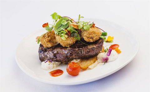 L' Aqua Restaurant - Yarra Valley Accommodation 4