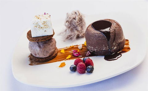 L' Aqua Restaurant - Yarra Valley Accommodation 5