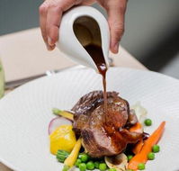 Sticky Fingers Pizzeria - Yarra Valley Accommodation