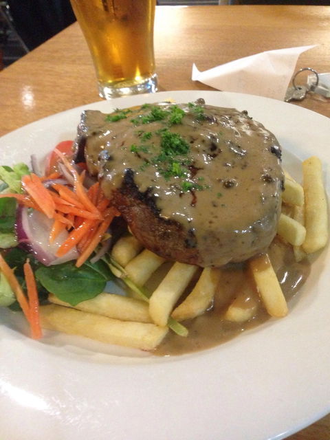 Bay Bar & Bistro - Yarra Valley Accommodation 4