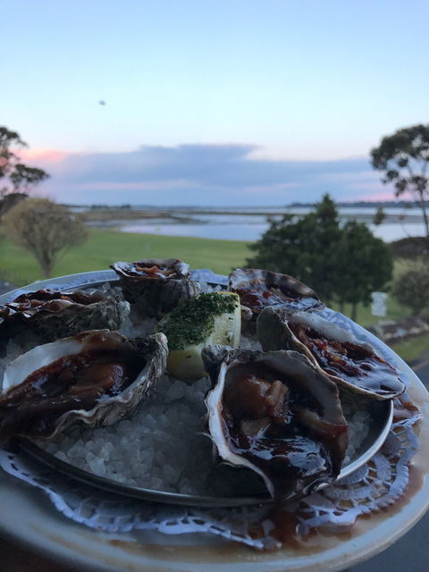 Bay Bar & Bistro - Yarra Valley Accommodation 6