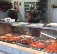 Rocky's Pizza - Yarra Valley Accommodation