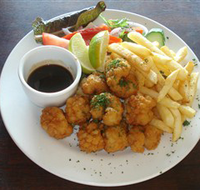 Beachfront Hotel - Yarra Valley Accommodation