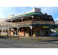 Bank Hotel Dungog - Yarra Valley Accommodation
