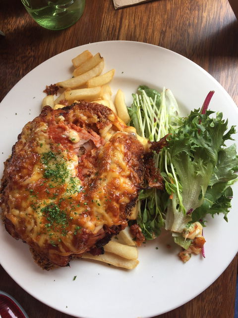 Hotel Bruny Bistro - Yarra Valley Accommodation 1