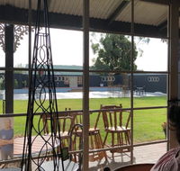 Huntington Tavern - Yarra Valley Accommodation