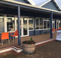DeckChair Cafe - Yarra Valley Accommodation