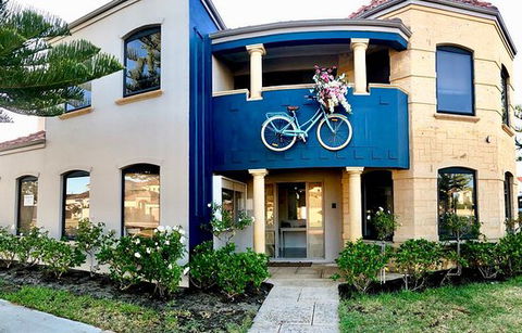 La Belle Patisserie & High Tea House - Yarra Valley Accommodation 0