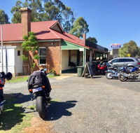 Mumby Tavern - Yarra Valley Accommodation