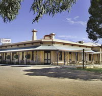 Standpipe Golf Motor Inn - Yarra Valley Accommodation