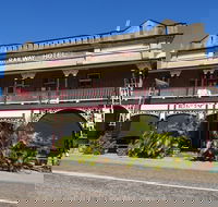 Railway Hotel Pub - Yarra Valley Accommodation