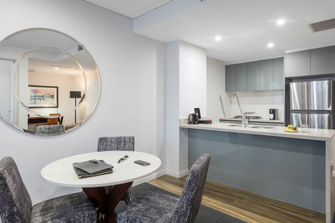Meriton Serviced Apartments North Sydney - Yarra Valley Accommodation 5