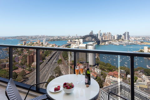 Meriton Serviced Apartments North Sydney - Yarra Valley Accommodation 13