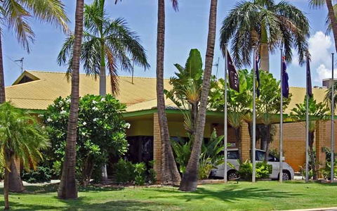 Karratha International Hotel - Yarra Valley Accommodation 0