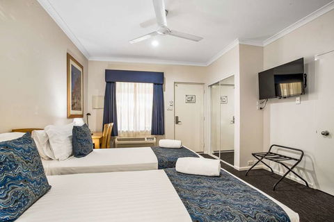 Karratha Central Apartments - Yarra Valley Accommodation 3