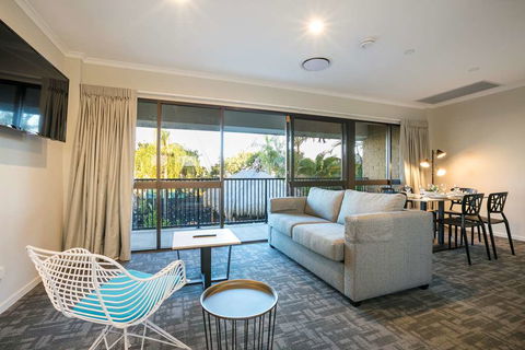 Kawana Waters Hotel By NightCap - Yarra Valley Accommodation 5
