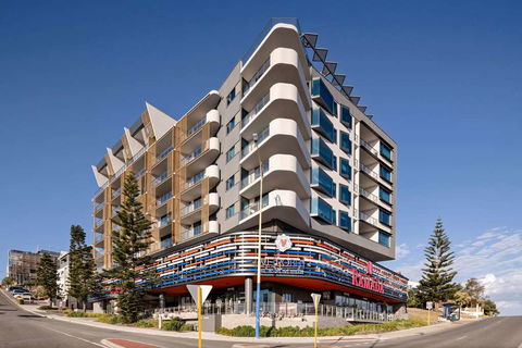 Ramada VetroBlu Scarborough Beach - Yarra Valley Accommodation 1