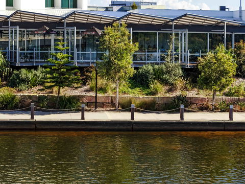 Mercure Sunshine Coast Kawana Waters - Yarra Valley Accommodation 1