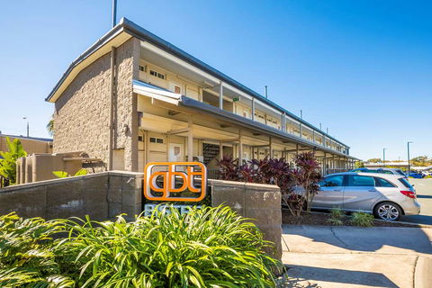 Nightcap At Golden Beach Tavern - Yarra Valley Accommodation 0