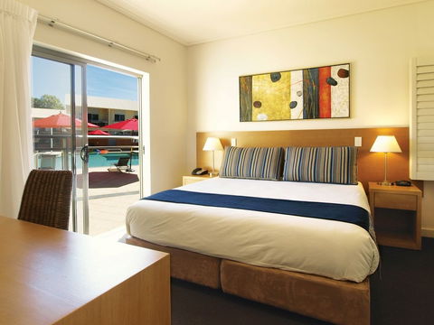Oaks Broome - Yarra Valley Accommodation 2