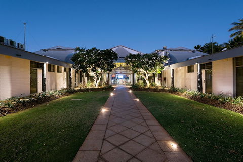 The Mangrove Resort Hotel - Yarra Valley Accommodation 0