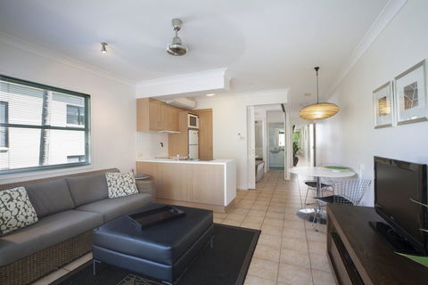 Port Douglas Apartments - Yarra Valley Accommodation 1
