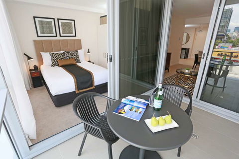 Alex Perry Hotel And Apartments - Yarra Valley Accommodation 2
