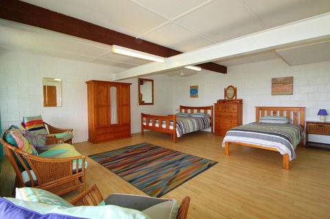 Bally High, 20 Dulconghi Street - Yarra Valley Accommodation 3