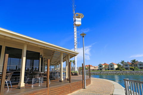 Marina Hotel - Yarra Valley Accommodation 36