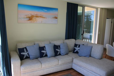 Beachside Luxury Apartments One & Two Bedroom In Beachfront Oaks Pier Building - Yarra Valley Accommodation 14