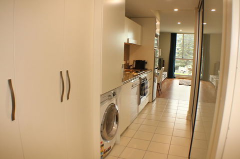Beachside Luxury Apartments One & Two Bedroom In Beachfront Oaks Pier Building - Yarra Valley Accommodation 7