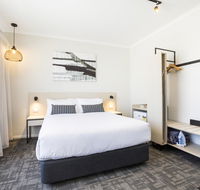 Nightcap at Finsbury Hotel - Yarra Valley Accommodation