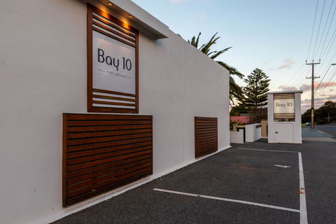 Bay 10 - Suites And Apartments - Yarra Valley Accommodation 19