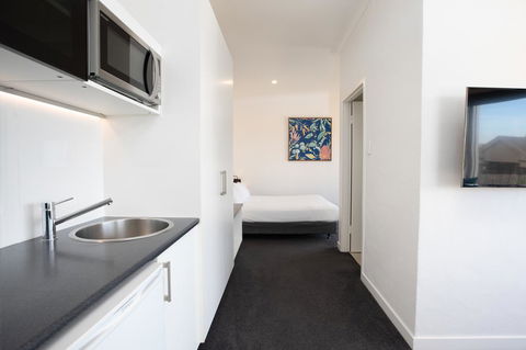 Bay 10 - Suites And Apartments - Yarra Valley Accommodation 1