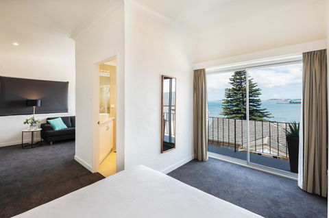 Bay 10 - Suites And Apartments - Yarra Valley Accommodation 7