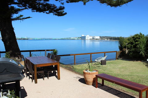 Bay 10 - Suites And Apartments - Yarra Valley Accommodation 17