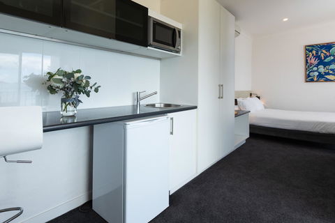 Bay 10 - Suites And Apartments - Yarra Valley Accommodation 18