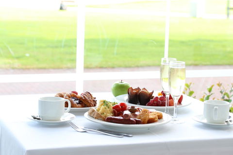 Stamford Grand Adelaide - Yarra Valley Accommodation 8
