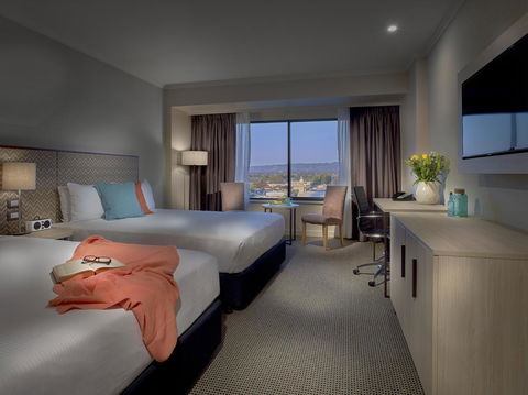 Stamford Grand Adelaide - Yarra Valley Accommodation 34