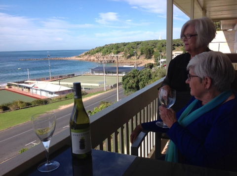 The Dolphins Beachfront Apartments - Yarra Valley Accommodation 0