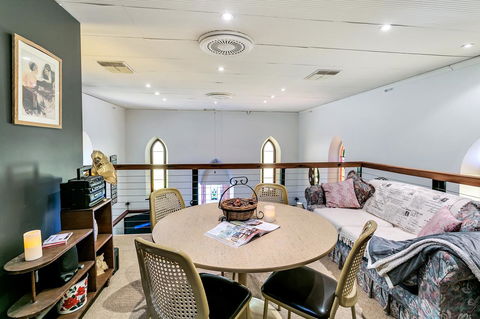 \'THE CHURCH\' Guest Home, Gawler Barossa Region - Yarra Valley Accommodation 8