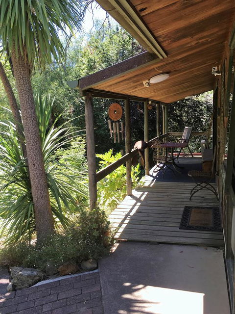 Hilltop - Yarra Valley Accommodation 0