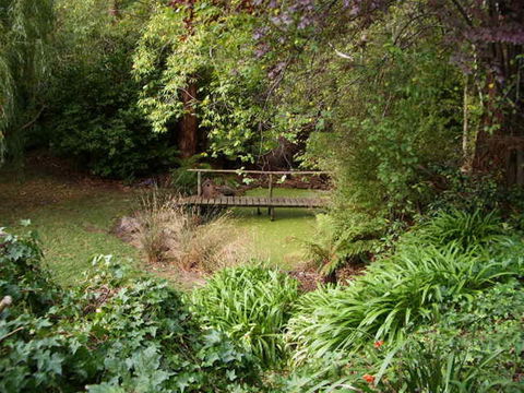 Hilltop - Yarra Valley Accommodation 11