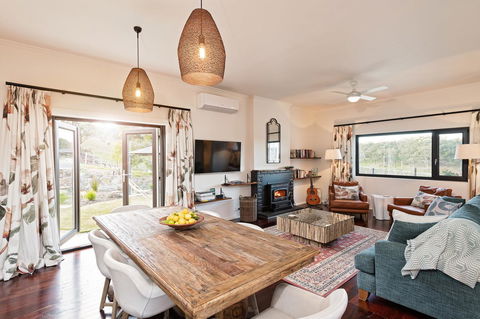 Esto House - Yarra Valley Accommodation 5